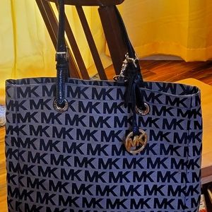 MICHAEL KORS TOTE